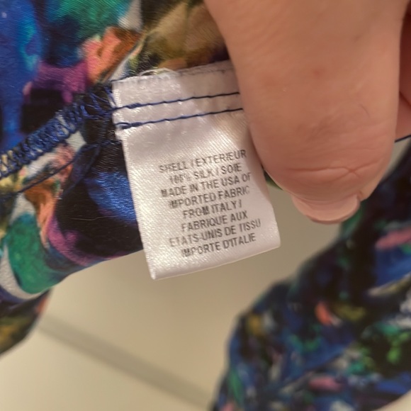 Long sleeve diamond 💎 print silk tie blouse by Milly size 4 small made in USA - Picture 5 of 6